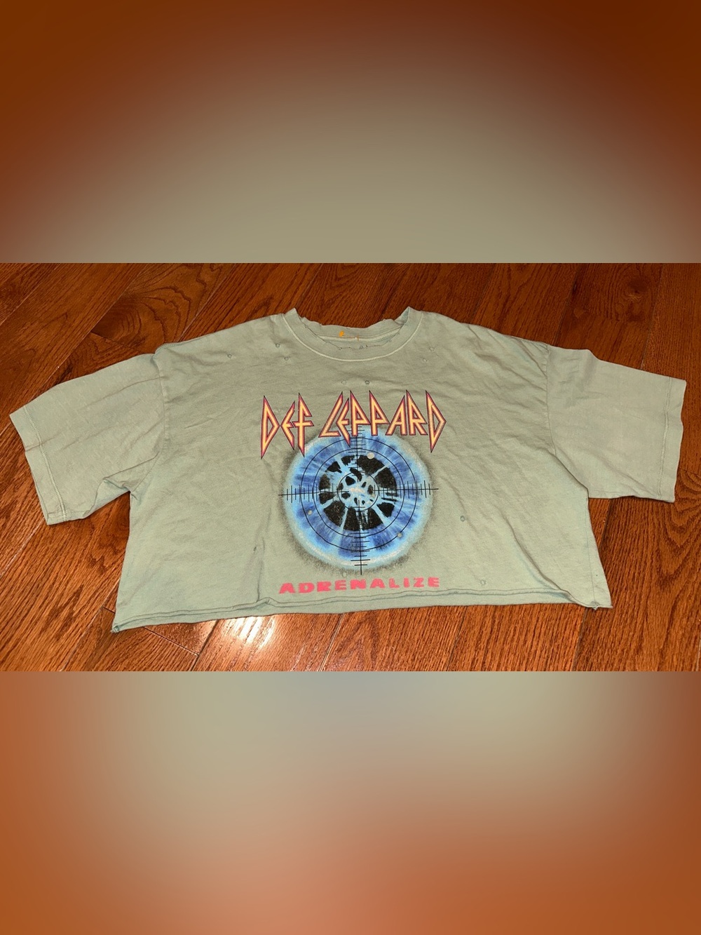 Def Leppard Adrenalize Sage Green Men’s Distressed Cropped Tee Size Small